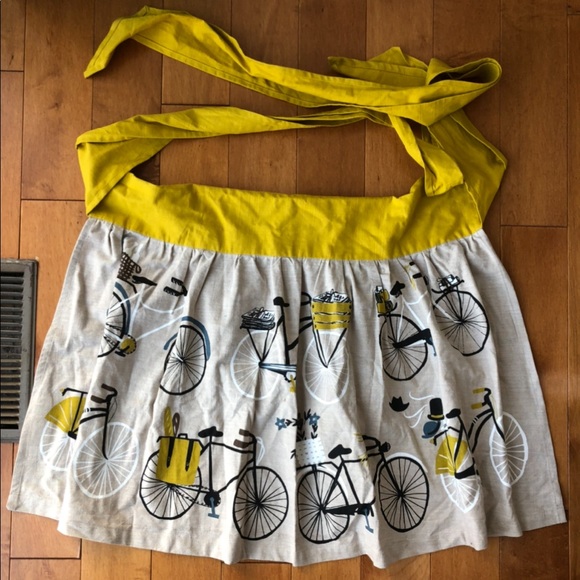 Danica Studio Apron, Bicycles - Picture 5 of 8